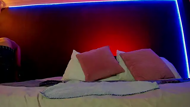 Boss Domiinator online show from March 31, 12:38 pm