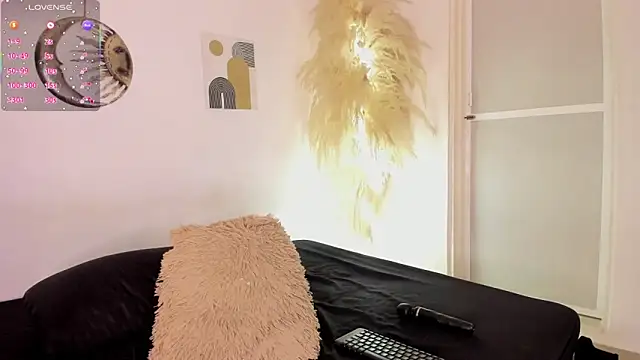 AnnPricess online show from March 5, 9:55 pm