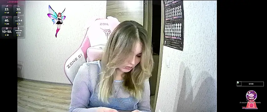 Snapshot of Kris_Moss chatting on October 21, 8:09 pm Kris Moss online show from October 21, 8:09 pm