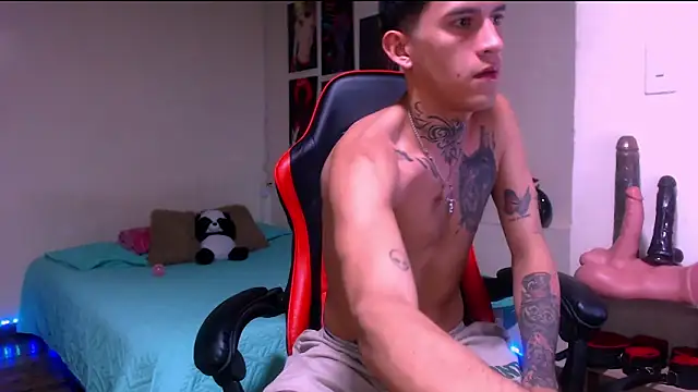 dilan abraham12 online show from March 24, 6:40 am