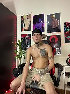 Snapshot of dilan_abraham12 chatting on July 5, 2:02 pm dilan abraham12 online show from July 5, 2:02 pm
