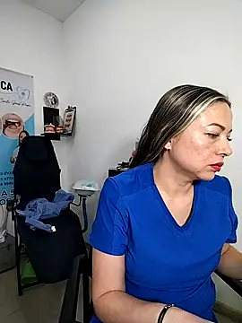 Madisson-04  online show from November 27, 6:32 pm