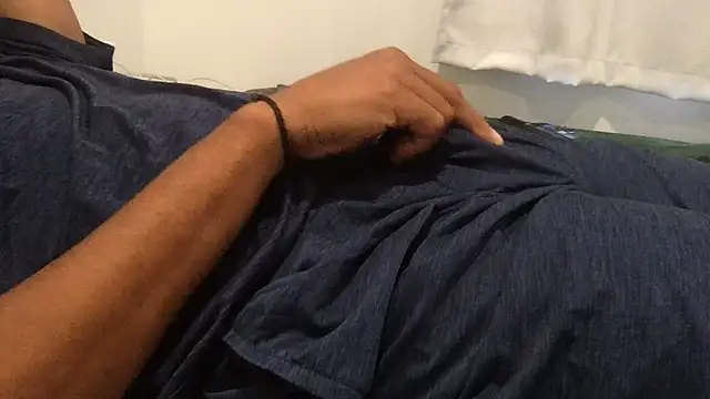 Snapshot of Pomloposho chatting on September 23, 7:17 pm Pomloposho online show from September 23, 7:17 pm