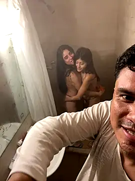 Clavelnegro online show from October 14, 1:39 am