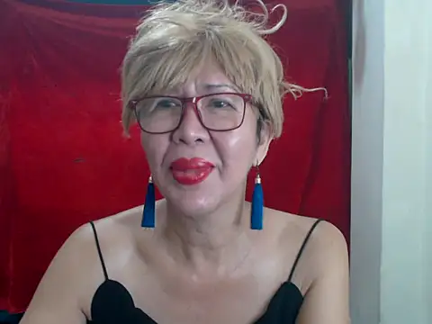 Snapshot of radar777 chatting on March 7, 1:35 am radar777 online show from March 7, 1:35 am