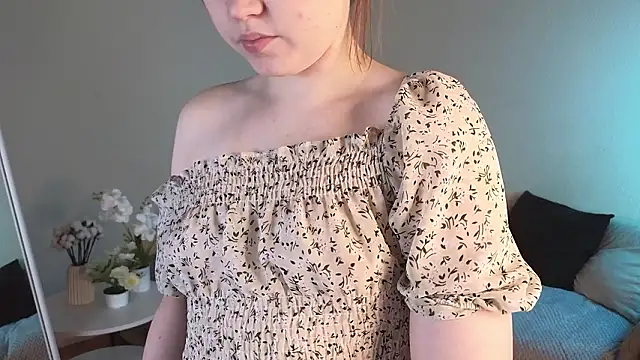 Sweetie Hope online show from March 14, 4:45 pm