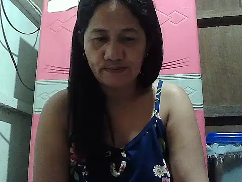 hotmama 063 online show from September 27, 8:47 pm