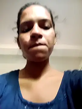 Snapshot of BebyDoll_143 chatting on October 3, 3:47 am BebyDoll 143 online show from October 3, 3:47 am