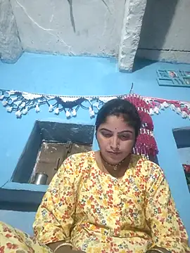 LUCKY cut online show from November 10, 4:39 pm