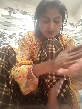 LUCKY cut online show from March 18, 2:42 pm