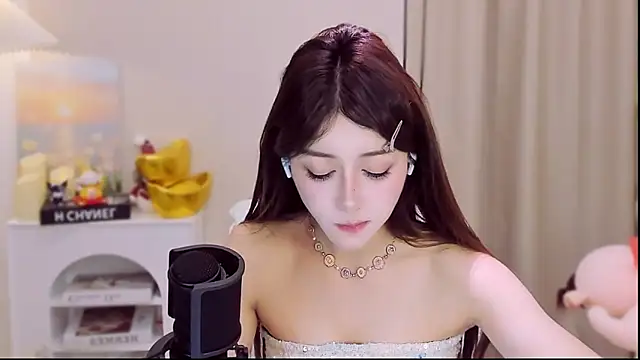 Snapshot of Wow-fairy chatting on April 2, 12:47 pm Wow-fairy online show from April 2, 12:47 pm