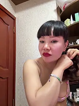 Snapshot of Xinlan-Asia chatting on April 26, 12:47 pm Xinlan-Asia online show from April 26, 12:47 pm