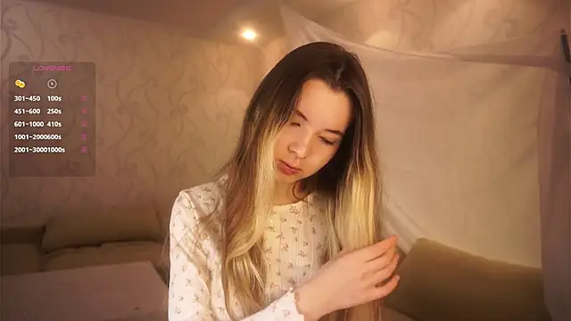 MarlinVarian online show from October 20, 5:13 pm