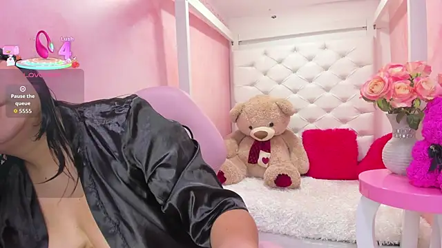 Dulce meow online show from October 10, 11:42 am