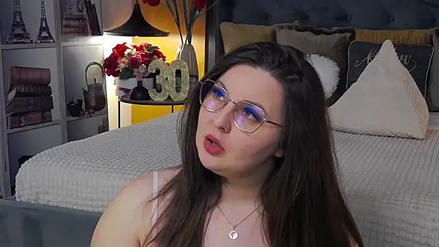 Mia Swano online show from January 11, 1:32 am