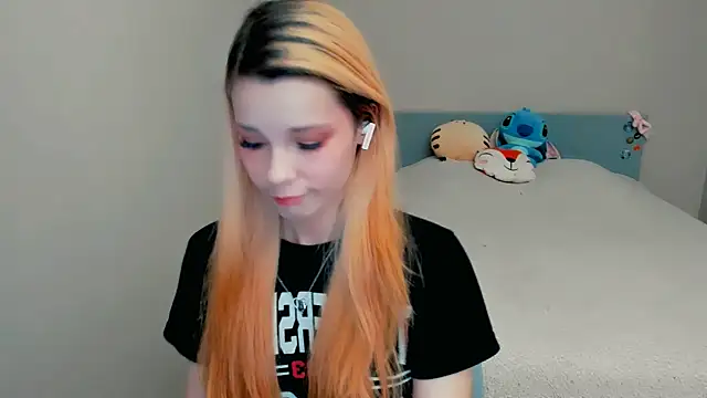 Kitten Alissa online show from October 13, 7:14 pm