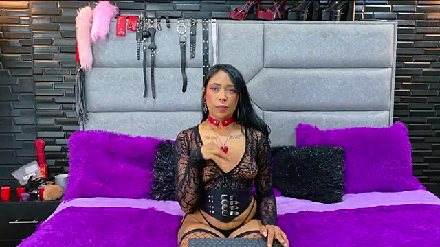 DaiaRousi online show from November 14, 3:05 am