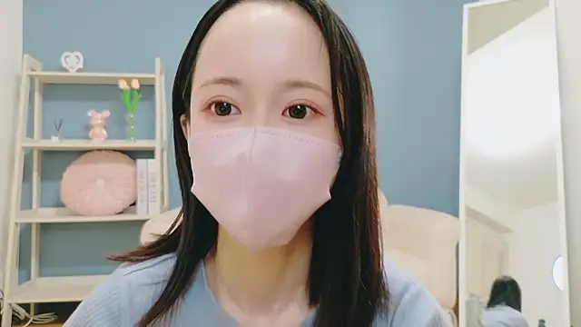 Snapshot of Kurumi_chan_ chatting on September 18, 10:39 am Kurumi chan online show from September 18, 10:39 am