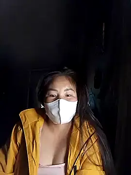 Snapshot of Teena_tiny chatting on December 21, 6:09 am Teena tiny online show from December 21, 6:09 am