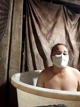 Snapshot of Teena_tiny chatting on February 3, 11:37 am Teena tiny online show from February 3, 11:37 am