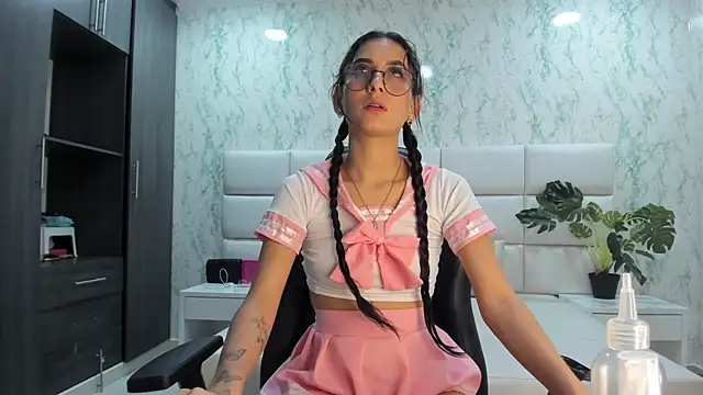 ValerySkinnyy online show from October 11, 11:36 pm