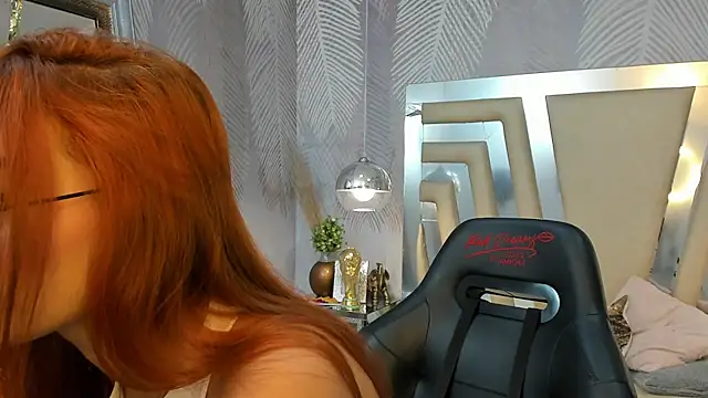 Snapshot of ValerySkinnyy chatting on July 3, 3:46 am ValerySkinnyy online show from July 3, 3:46 am