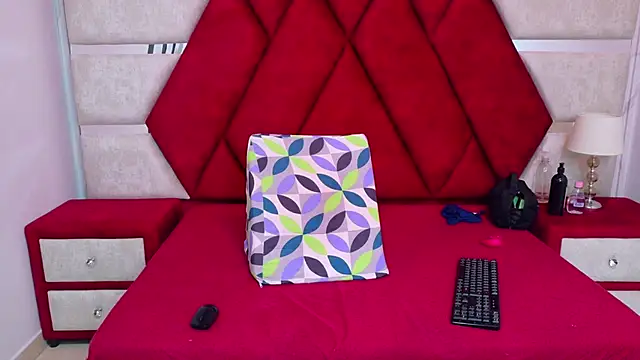 Kity spiderr online show from October 17, 12:19 pm