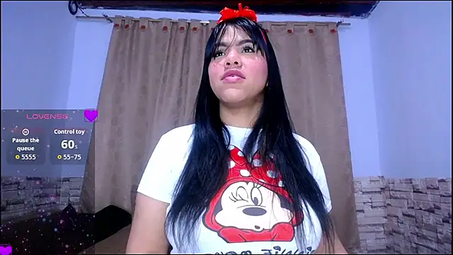 Snapshot of Bicky_24 chatting on October 23, 10:58 am Bicky 24 online show from October 23, 10:58 am