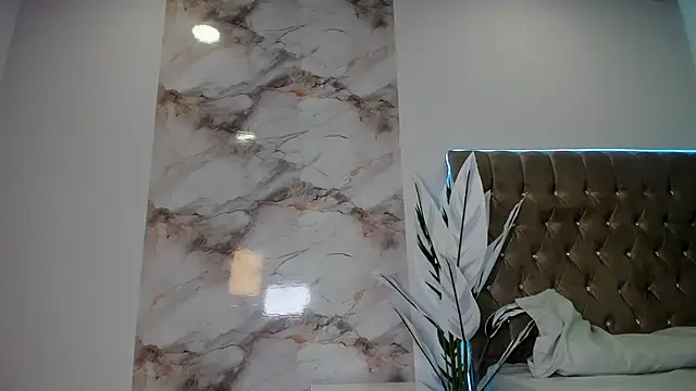 SeleneMakris online show from November 22, 8:19 pm