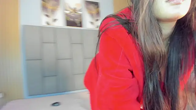 Stefany gonzales  online show from October 12, 12:48 pm