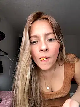 kendal blonde online show from September 24, 9:07 pm