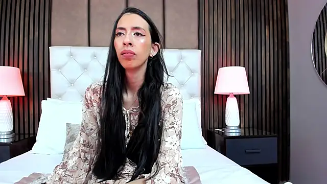 Snapshot of Kendal_Foxxx chatting on October 29, 11:45 am Kendal Foxxx online show from October 29, 11:45 am