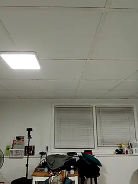 tripping385 online show from November 7, 1:05 am