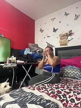 anythompsom online show from March 27, 7:57 pm