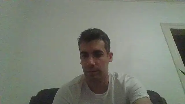 JulioIsHere4you online show from November 1, 10:56 pm