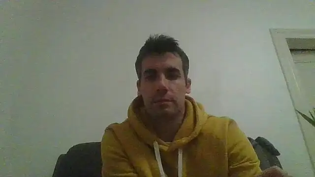 JulioIsHere4you online show from November 22, 6:18 pm