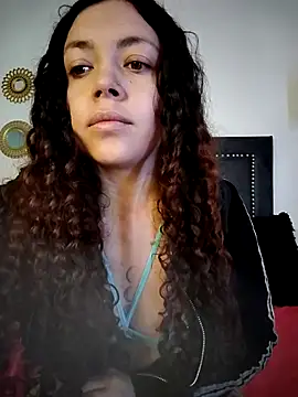 Snapshot of RubyStrong chatting on February 2, 1:43 pm RubyStrong online show from February 2, 1:43 pm