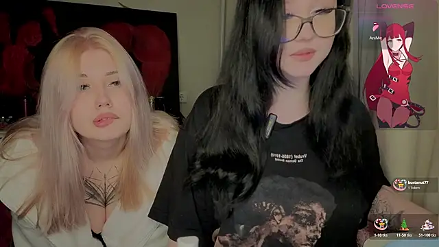 hornyprincess19 online show from February 21, 3:35 pm