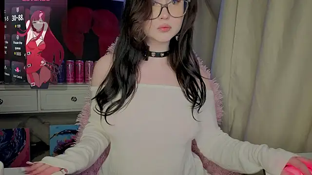 hornyprincess19 online show from April 15, 4:03 pm