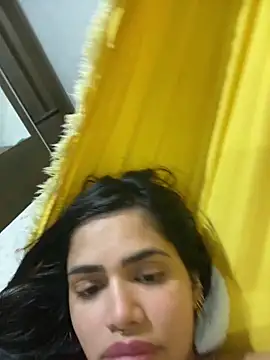 danilyns online show from October 28, 11:40 pm