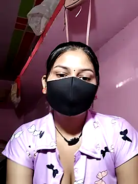 Snapshot of Janvi_Jaitly chatting on July 6, 1:35 am Janvi Jaitly online show from July 6, 1:35 am