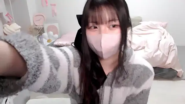 moka-neko online show from April 17, 2:09 pm