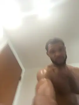 Snapshot of kingtaydo chatting on February 2, 3:44 pm kingtaydo online show from February 2, 3:44 pm