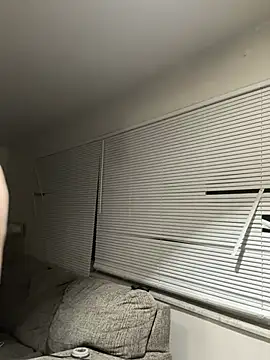 Snapshot of kingtaydo chatting on February 4, 3:23 am kingtaydo online show from February 4, 3:23 am