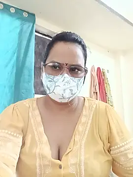 Snapshot of Your-vipasha chatting on June 18, 5:08 am Your-vipasha online show from June 18, 5:08 am