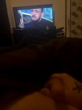 Snapshot of Badking9377 chatting on November 21, 7:23 pm Badking9377 online show from November 21, 7:23 pm