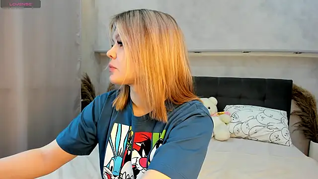 Jerry-Hall online show from April 15, 1:12 am