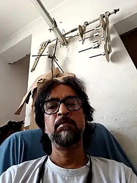 Snapshot of malhotra21 chatting on September 20, 9:43 am malhotra21 online show from September 20, 9:43 am