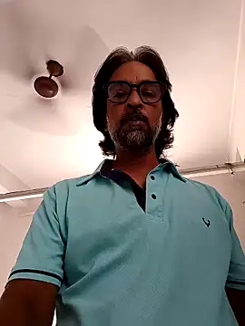 Snapshot of malhotra21 chatting on September 26, 8:40 am malhotra21 online show from September 26, 8:40 am