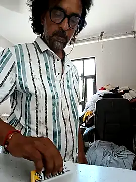 Snapshot of malhotra21 chatting on September 27, 9:14 am malhotra21 online show from September 27, 9:14 am